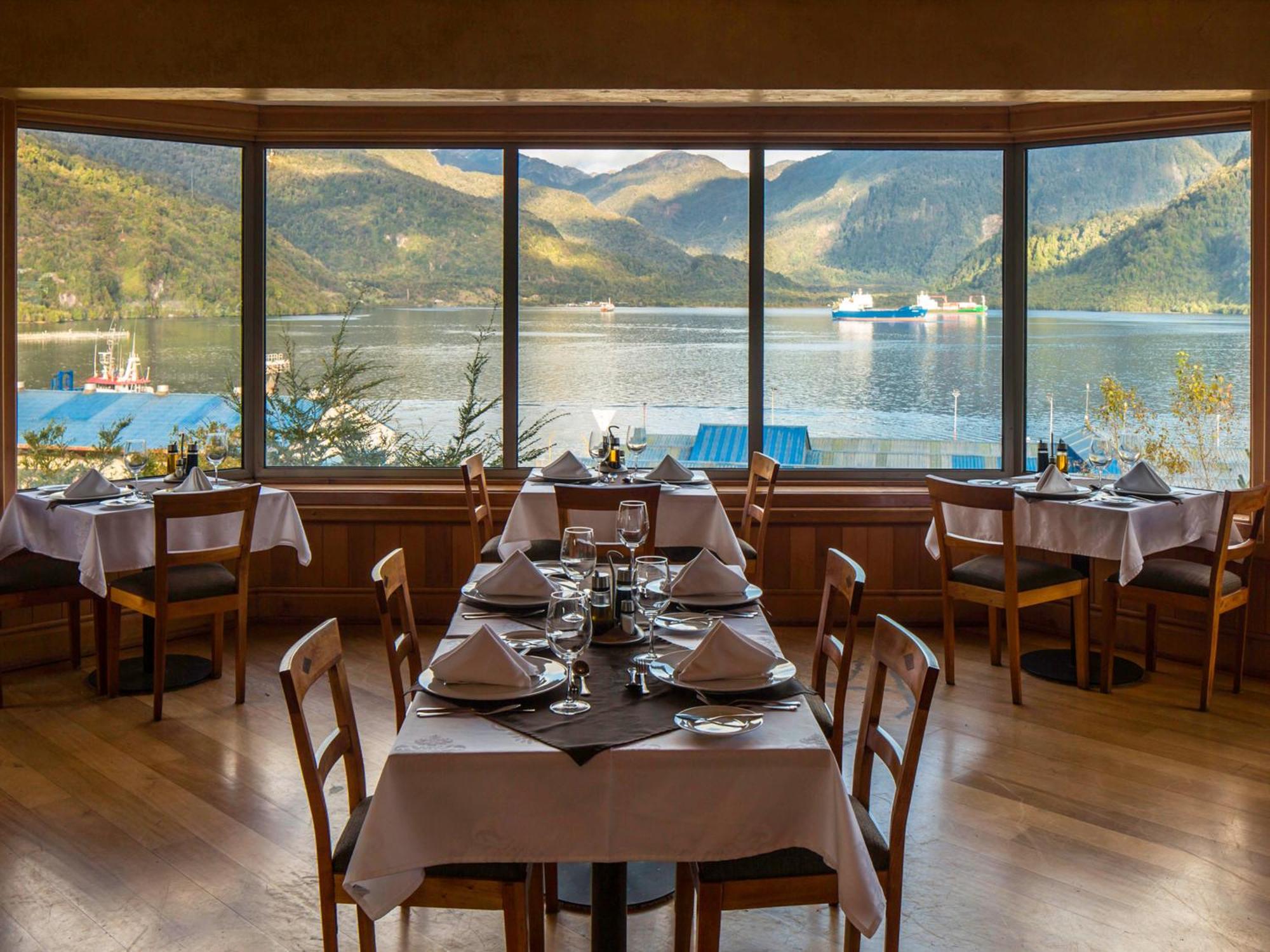 Loberias Del Sur Hotell Puerto Chacabuco Exteriör bild