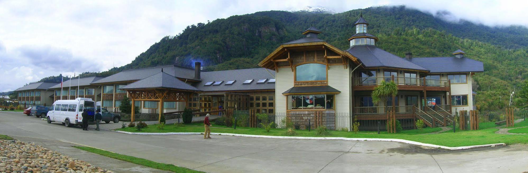 Loberias Del Sur Hotell Puerto Chacabuco Exteriör bild